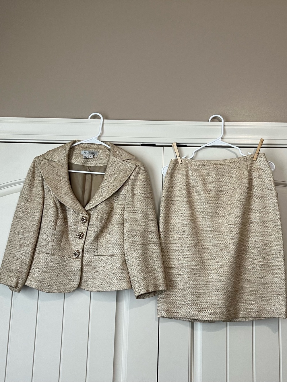 Kay Unger Beige Tweed Blazer and Pencil Skirt Set with Metallic Threads